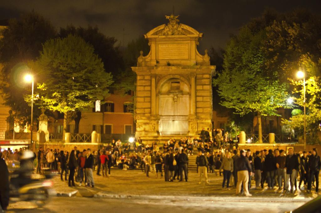 Appartamento Di Nina Roma Cameră foto